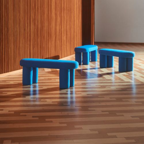 Charlie Bench, Mark Cobalt Blue