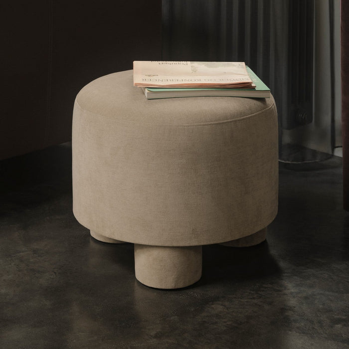 Faith Pouf, Danny Cream