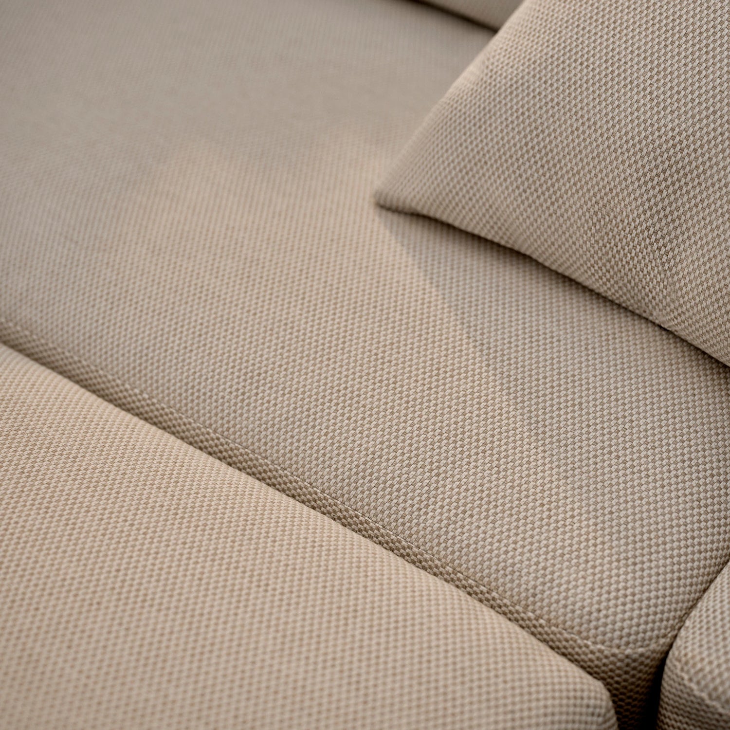 How to Protect Your Outdoor Sofa During Winter